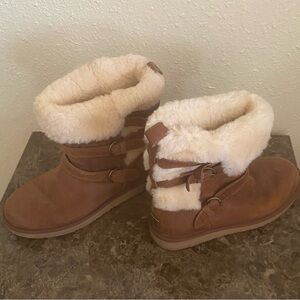 UGG Australia Tan Boots with Cream Shearling, worn once, like new